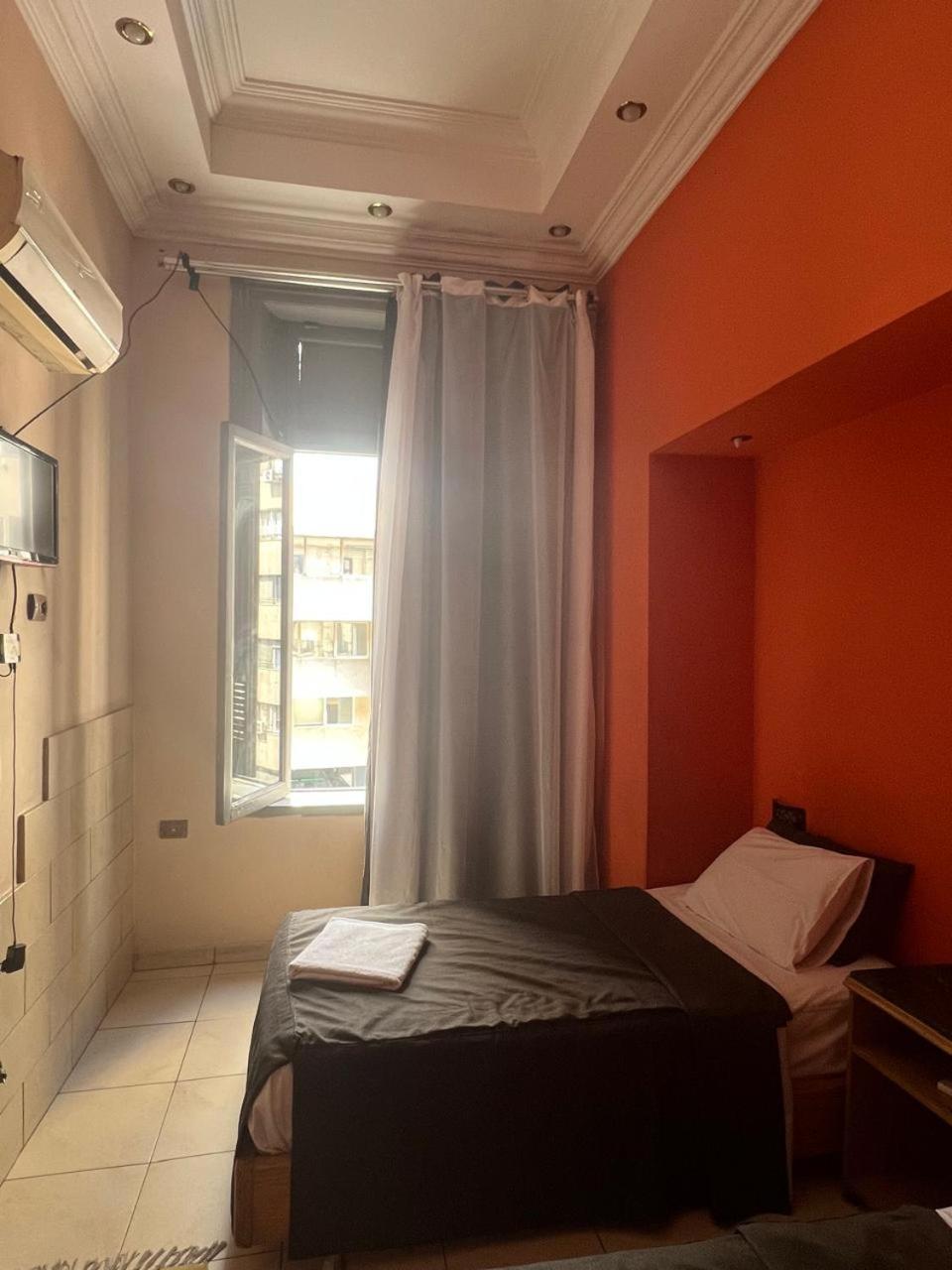 Golden Hostal