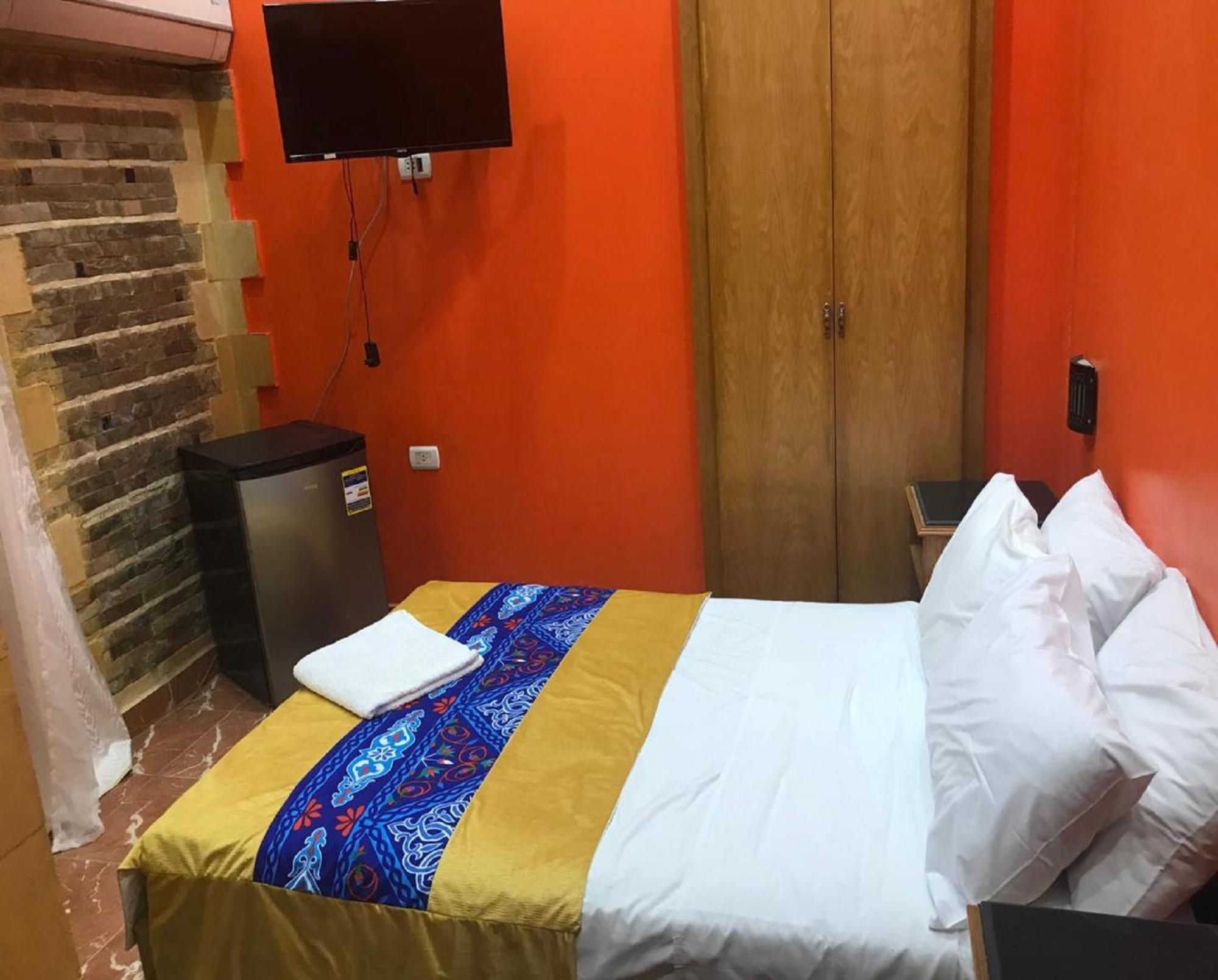 Hostel Golden